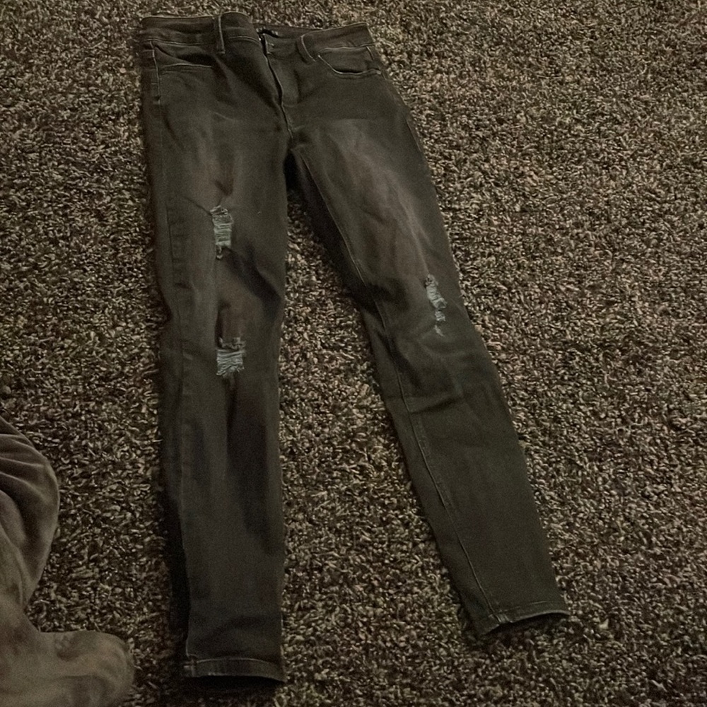 Level 99 black jeans, size 28